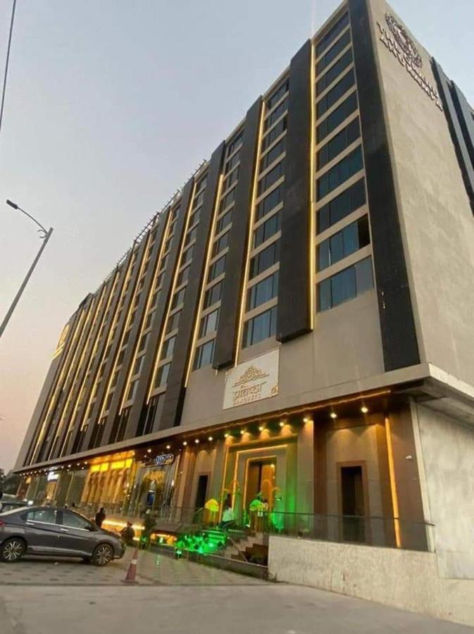 Apartment The Grand Anukampa Gold *